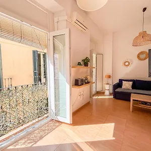 Plz De La Merced Solera Apartmán Màlaga